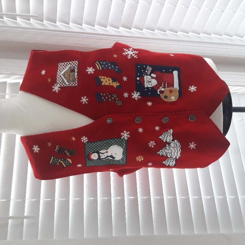 Karen Scott vintage with holiday embellishments